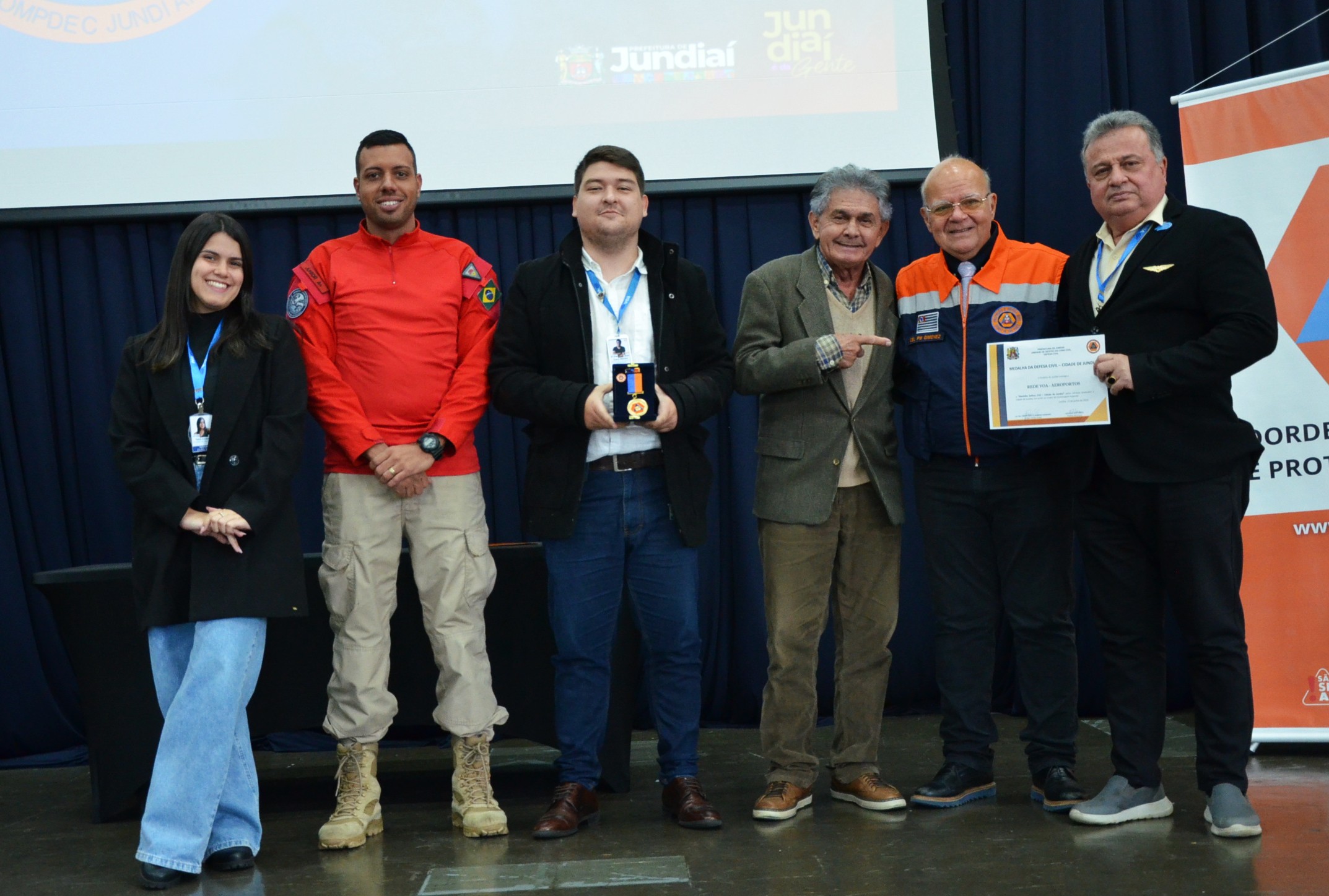 Rede VOA é homenageada com Medalha de Honra ao Mérito da Defesa Civil